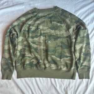 Old navy sweatshirt women’s small
